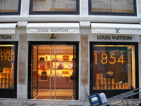 Louis Vuitton napoli italia